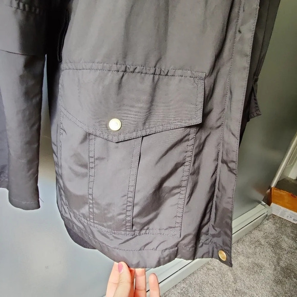Cole Haan Men's Lightweight Windbreaker - Picture 5 of 6